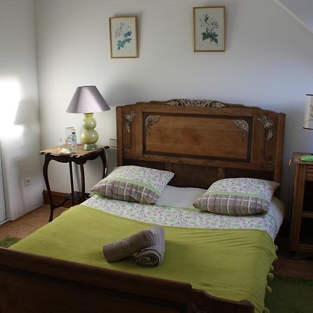 Yec'Hed Mat Bed & Breakfast Saint-Nicolas-du-Pelem Bagian luar foto